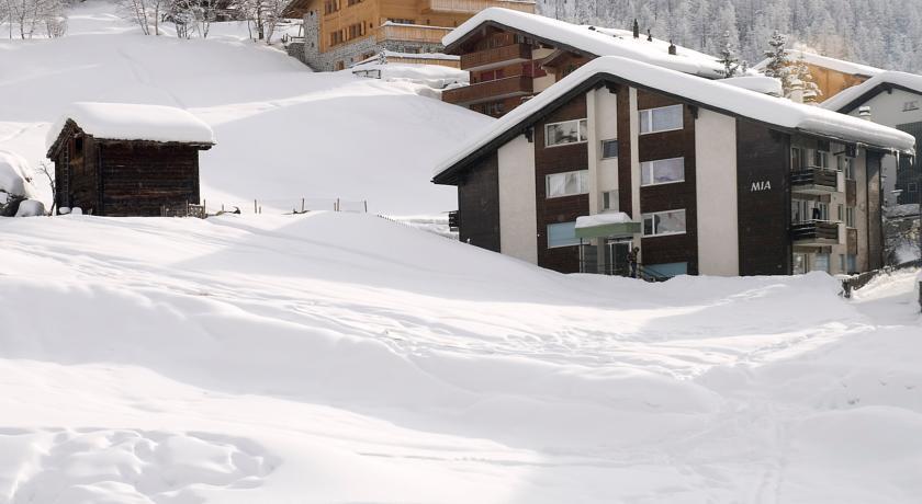 Ferienwohnung Haus Mia Zermatt Ngoại thất bức ảnh